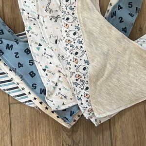 Baby Kiss bibs - Set of 7